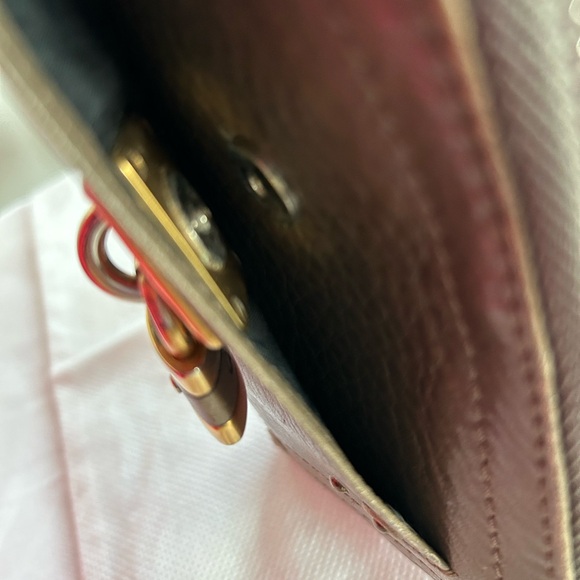 Chloe Zip Around Wallet - Picture 5 of 14